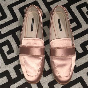 Zara Women’s Satin Loafers